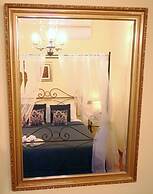 B&B Window To The Tower