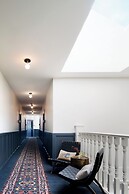 El Dorado Hotel