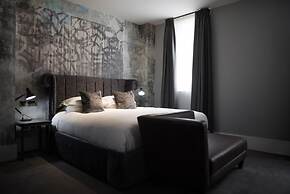 Malmaison Reading