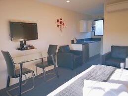 Aston Court Motel Blenheim