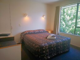 Aston Court Motel Blenheim