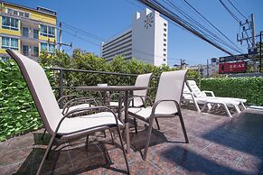 Grande Elegance Serviced Apartment