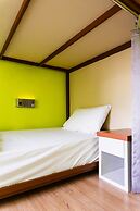 Siamaze Hostel