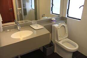 Caritas Bianchi Lodge