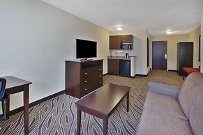 Holiday Inn Express & Suites Washington - Meadow Lands by IHG