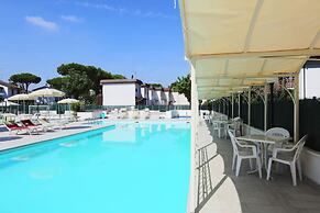 Family Hotel Marina Beach