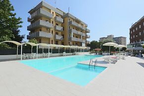 Family Hotel Marina Beach