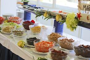 Family Hotel Marina Beach