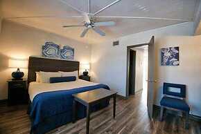 Getaways At Dover House