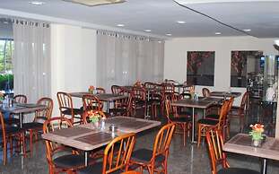 Iracema Residence Hotel Flat