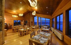 OCIO Territorial Hotel