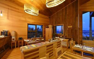 OCIO Territorial Hotel