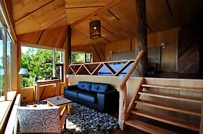 OCIO Territorial Hotel