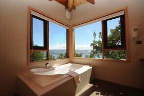 OCIO Territorial Hotel