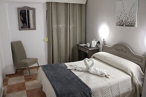 Hostal Virgen del Rocio II