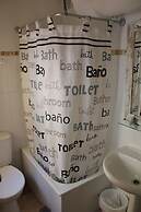 Hostal Virgen del Rocio II