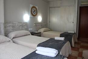 Hostal Virgen del Rocio II