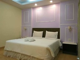 Baan Suksiri Hotel