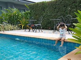 Baan Suksiri Hotel