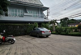 Baan Suksiri Hotel