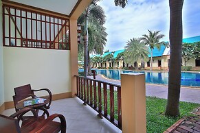 The Green Beach Resort