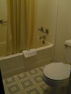 Value Inn Milwaukee Airport South