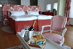 Vår Gård Saltsjöbaden