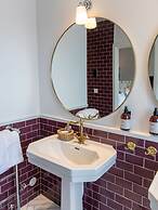 Vår Gård Saltsjöbaden