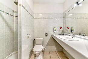 Sure Hotel by Best Western Beziers Le Monestie