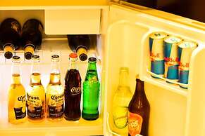 Full Moon Garden Hotel