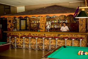 Full Moon Garden Hotel