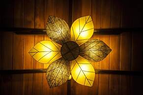 Full Moon Garden Hotel