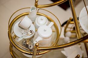 Full Moon Garden Hotel