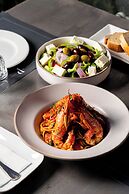 PHEIA, Vriniotis Resorts