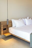 PHEIA, Vriniotis Resorts