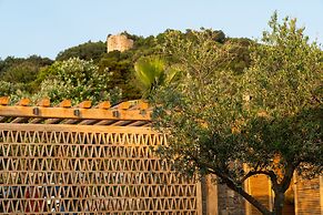 PHEIA, Vriniotis Resorts