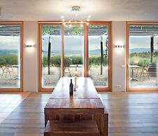 Valdonica Winery & Vineyard Residence