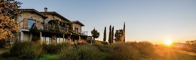 Valdonica Winery & Vineyard Residence