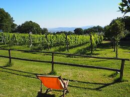Valdonica Winery & Vineyard Residence