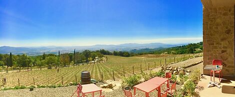 Valdonica Winery & Vineyard Residence