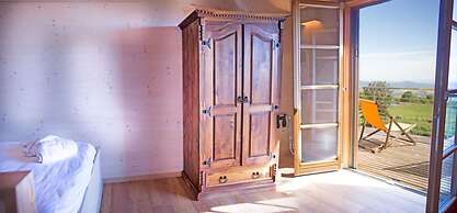 Valdonica Winery & Vineyard Residence