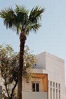 Petradi Beach Lounge Hotel