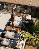 Petradi Beach Lounge Hotel