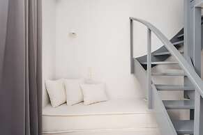 Petradi Beach Lounge Hotel