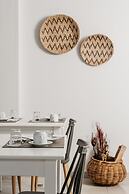 Petradi Beach Lounge Hotel