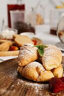 Petradi Beach Lounge Hotel