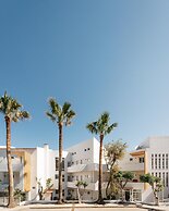 Petradi Beach Lounge Hotel