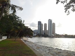 Baan Talay Homestay by the Beach