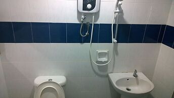 Baan Talay Homestay by the Beach