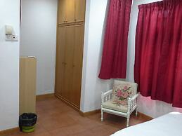 Baan Talay Homestay by the Beach